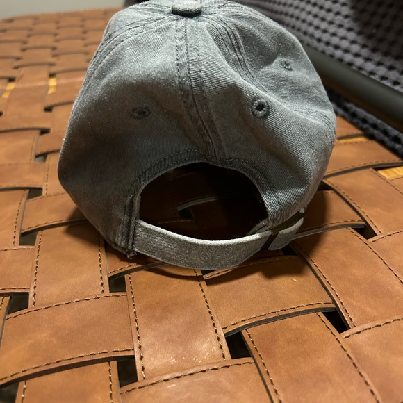 New York Yankees Hat - Picture 3 of 3